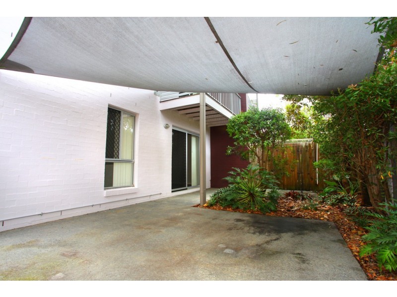 24 ‘Robina Quays’ 27 Eugenia Circuit, Robina QLD 4226