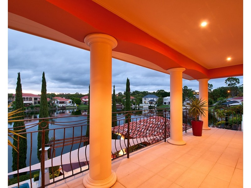 121/40 Cotlew Street East, Southport QLD 4215