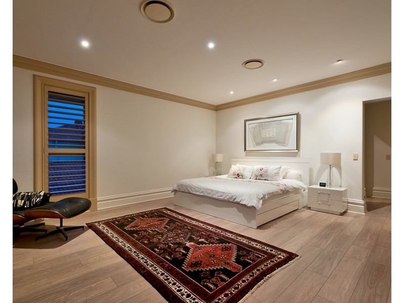 121/40 Cotlew Street East, Southport QLD 4215