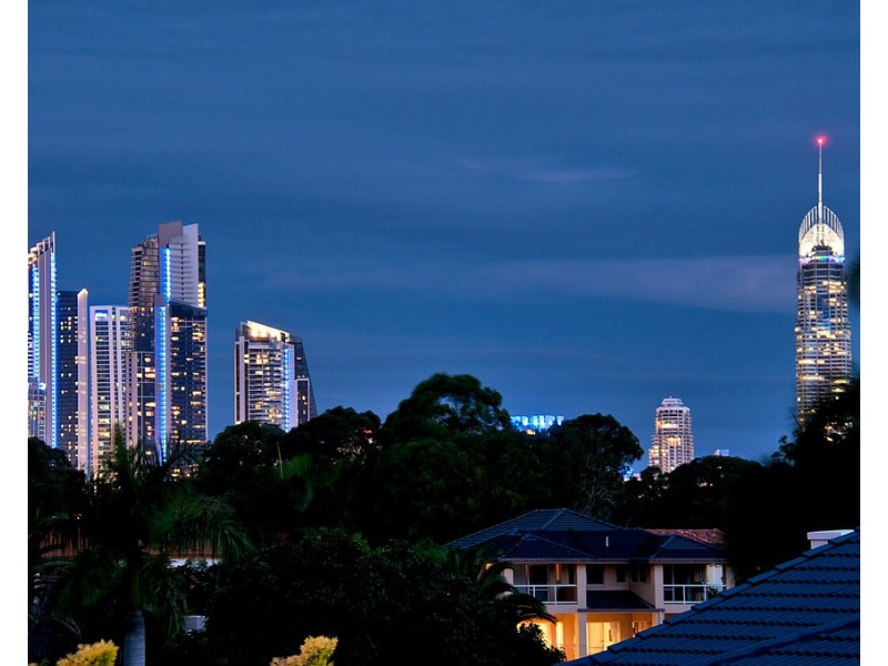 121/40 Cotlew Street East, Southport QLD 4215