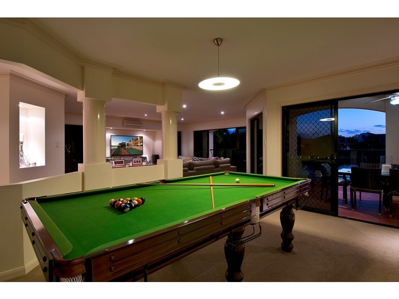 3 Clear Water Bay Avenue, Clear Island Waters QLD 4226