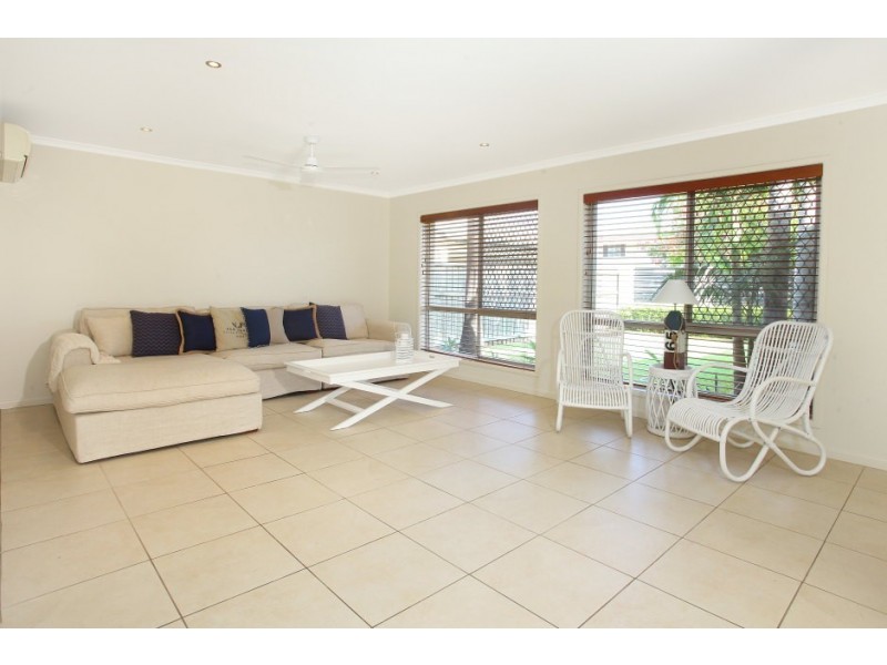 45 Coogeen Street, Bundall QLD 4217