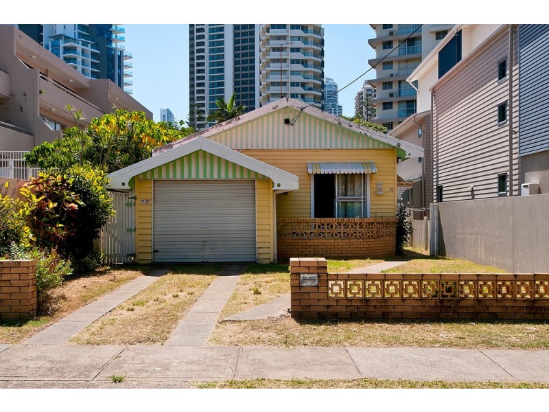 15 Thornton Street, Surfers Paradise QLD 4217