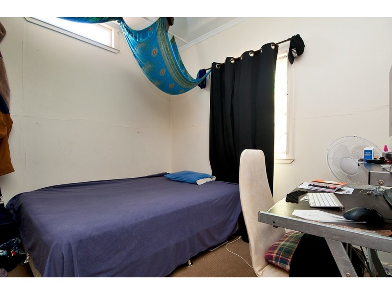 15 Thornton Street, Surfers Paradise QLD 4217