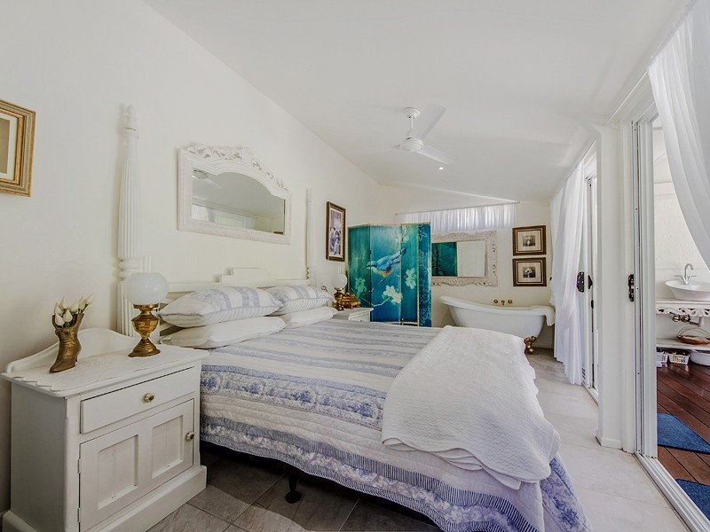 268 Tallebudgera Creek Road, Tallebudgera Valley QLD 4228