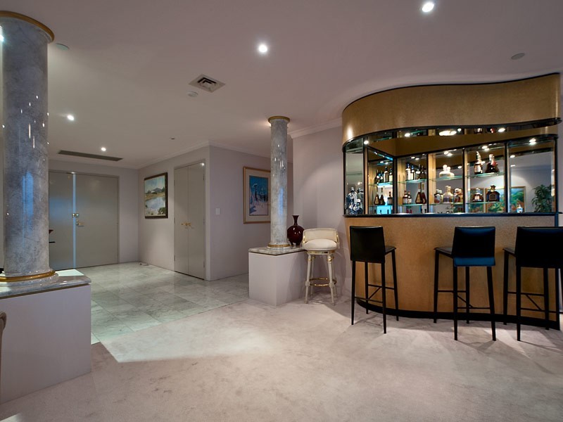 26B-2 ‘Rivage Royal’ 75 Brighton Parade, Southport QLD 4215