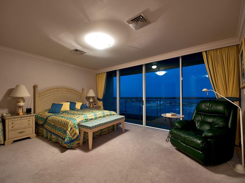 26B-2 ‘Rivage Royal’ 75 Brighton Parade, Southport QLD 4215