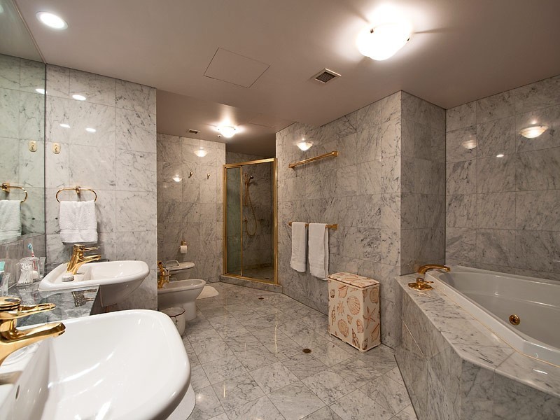 26B-2 ‘Rivage Royal’ 75 Brighton Parade, Southport QLD 4215