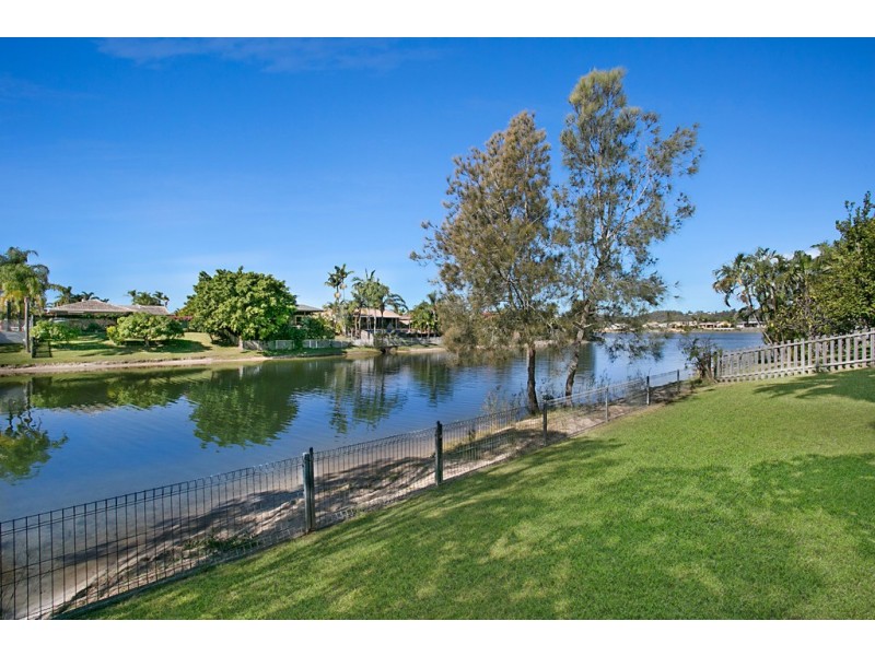 14 Harrier Drive, Burleigh Waters QLD 4220