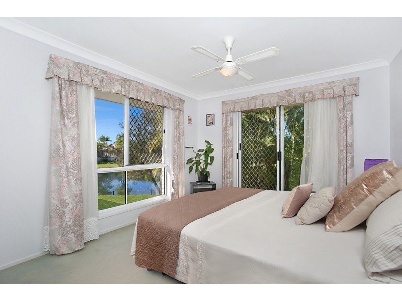 14 Harrier Drive, Burleigh Waters QLD 4220