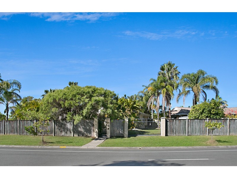 14 Harrier Drive, Burleigh Waters QLD 4220
