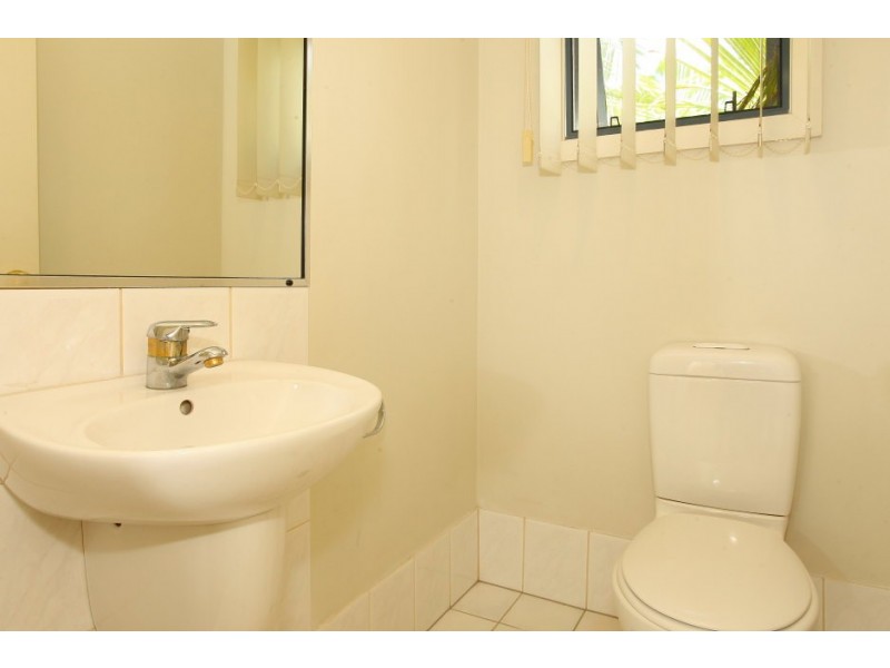 19 ‘Lake Hills’ 117 Palm Meadows Drive, Carrara QLD 4211