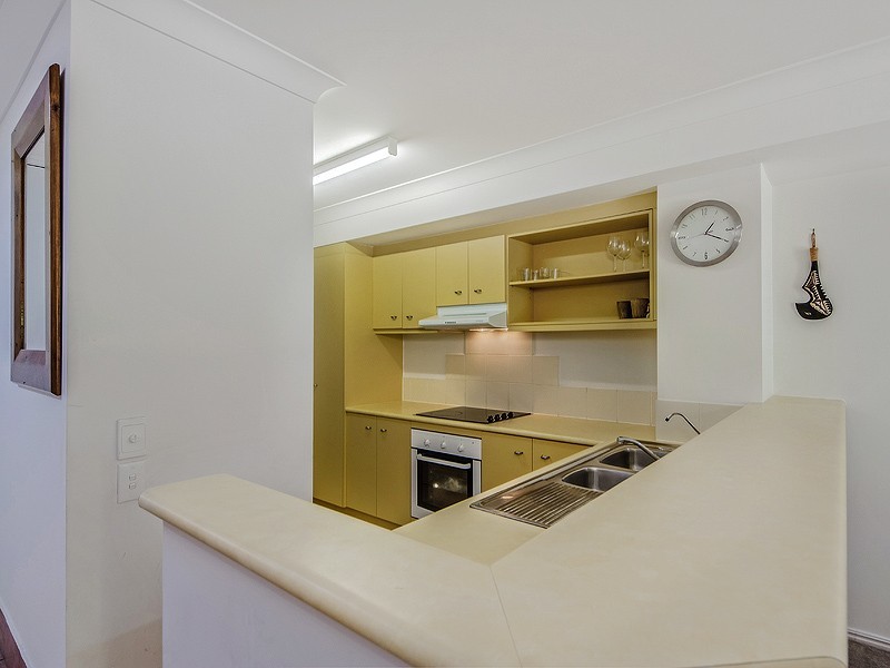 79/215 Cottesloe Drive, Mermaid Waters QLD 4218