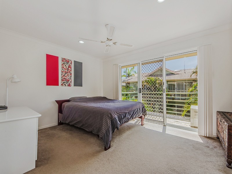 79/215 Cottesloe Drive, Mermaid Waters QLD 4218