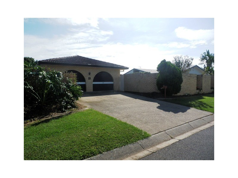 15 Delungra St, Broadbeach Waters QLD 4218