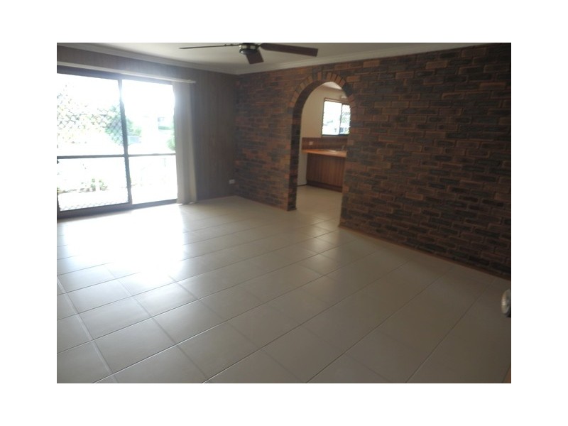 15 Delungra St, Broadbeach Waters QLD 4218