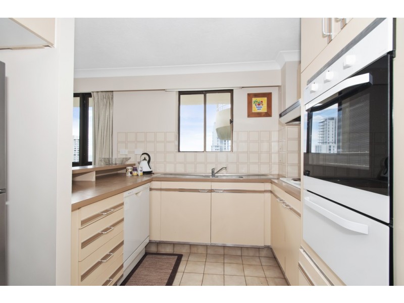 36 ‘Capricornia’ 121 Surf Parade, Broadbeach QLD 4218