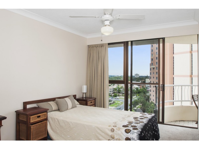 36 ‘Capricornia’ 121 Surf Parade, Broadbeach QLD 4218