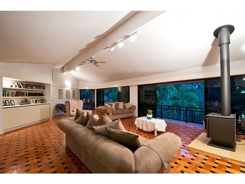 1057 Beaudesert-Nerang Road, Clagiraba QLD 4211