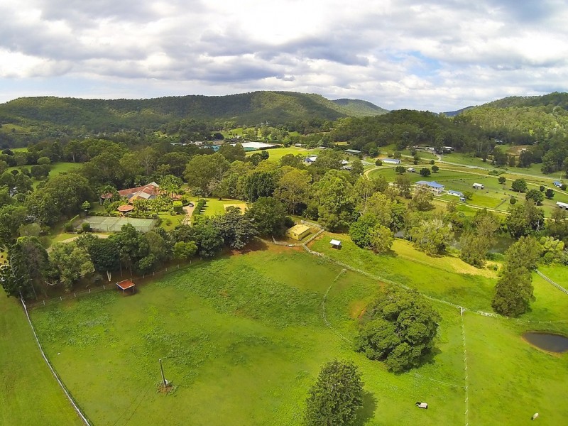 1057 Beaudesert-Nerang Road, Clagiraba QLD 4211