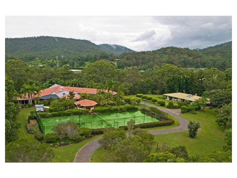 1057 Beaudesert-Nerang Road, Clagiraba QLD 4211