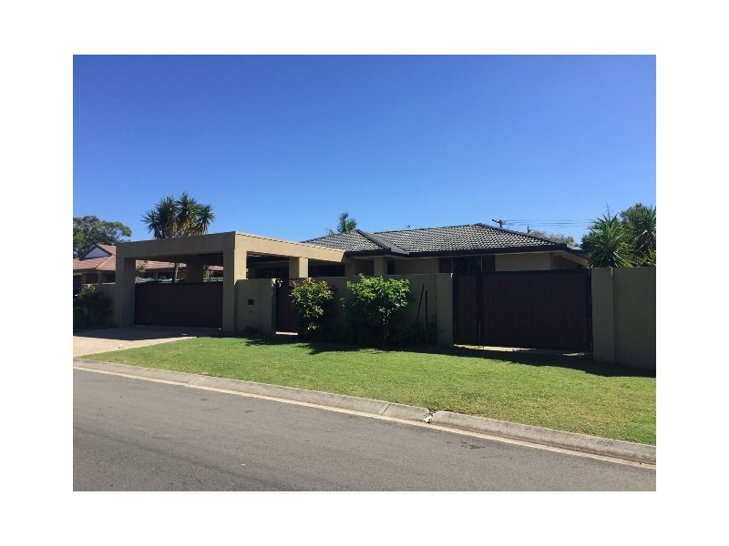 11 Mackay Place, Burleigh Waters QLD 4220