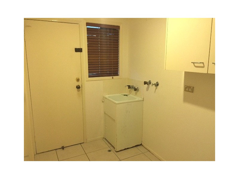 11 Mackay Place, Burleigh Waters QLD 4220