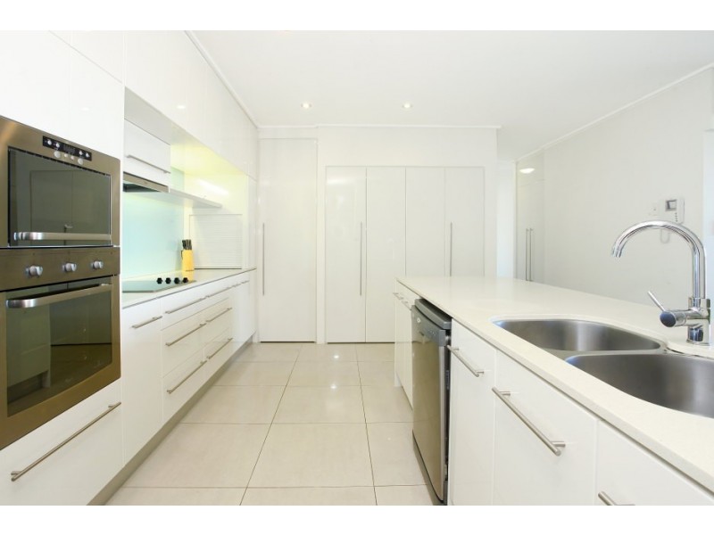 222/1 Toombul Ave ‘Miami One’, Miami QLD 4220