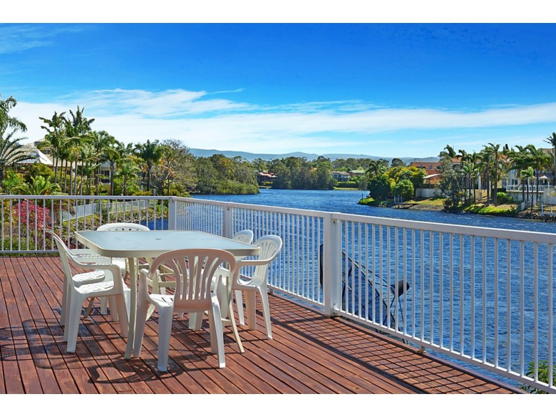 4 Warriewood Place, Robina QLD 4226