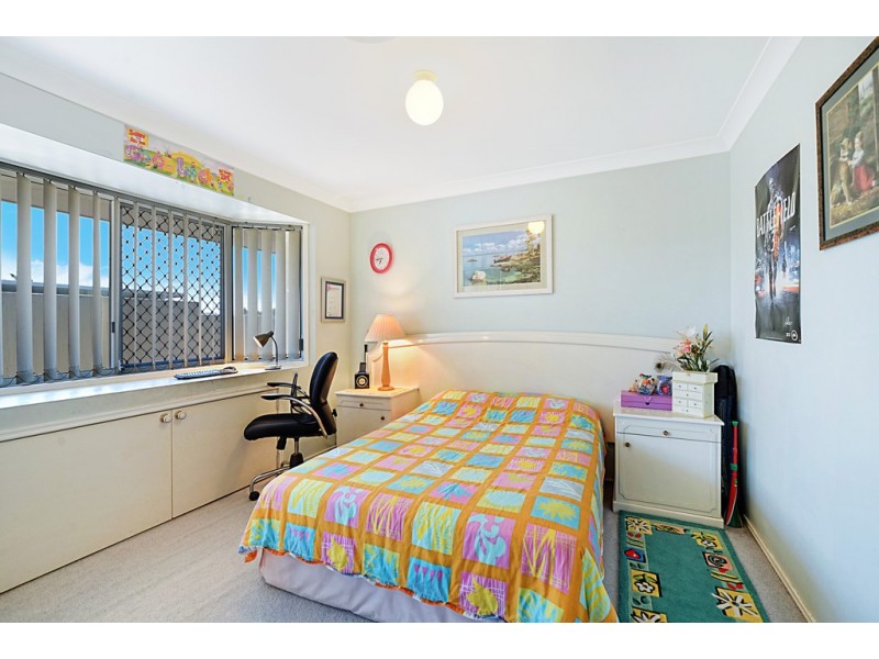 4 Warriewood Place, Robina QLD 4226