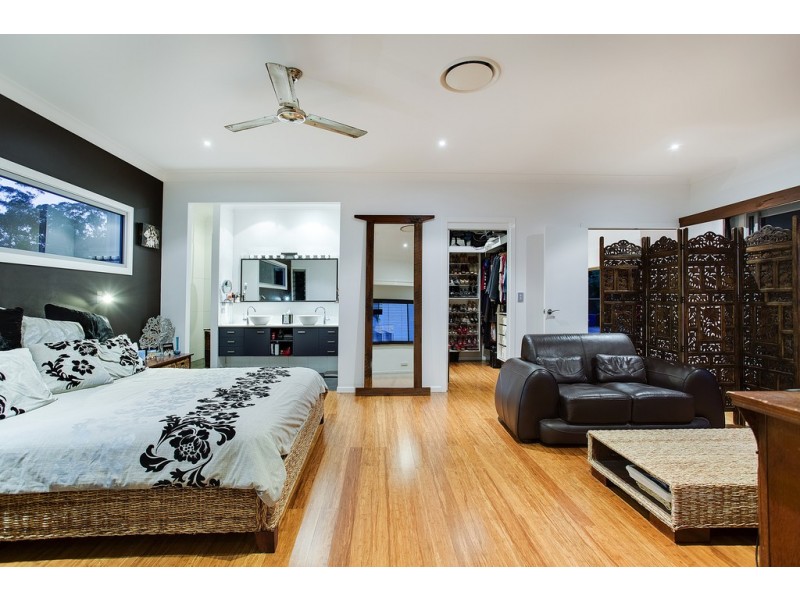 12 Koolang Crescent, Reedy Creek QLD 4227