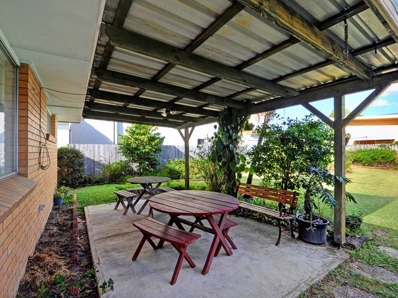 14 Dawn Parade, Miami QLD 4220