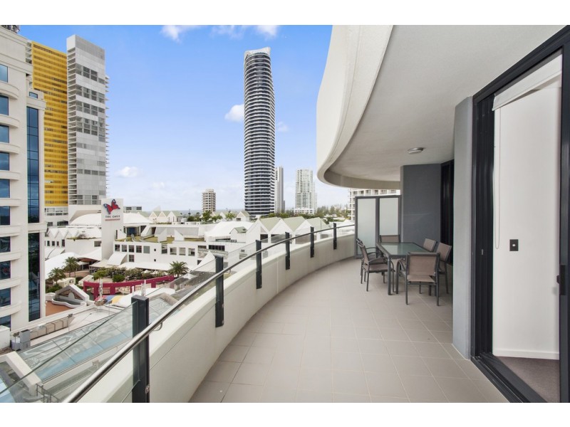 804 ”The Wave” 89 Surf Parade, Broadbeach QLD 4218