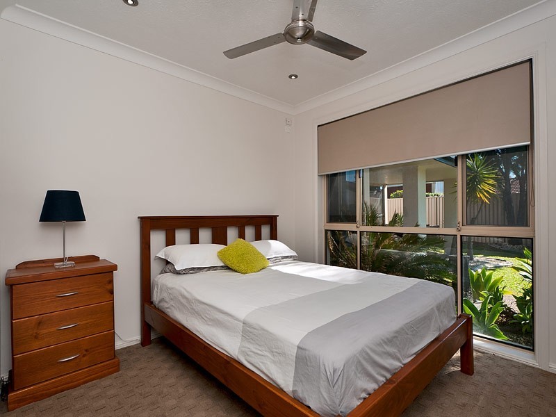 33 Hickey Way, Carrara QLD 4211