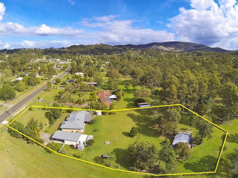 63 Vaughan Drive, Ormeau QLD 4208