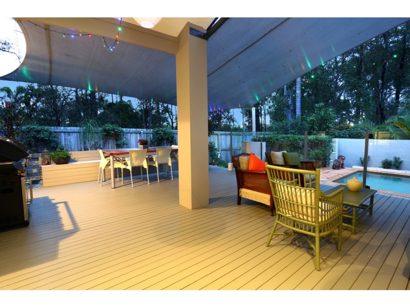 137 Camberwell Circuit, Robina QLD 4226