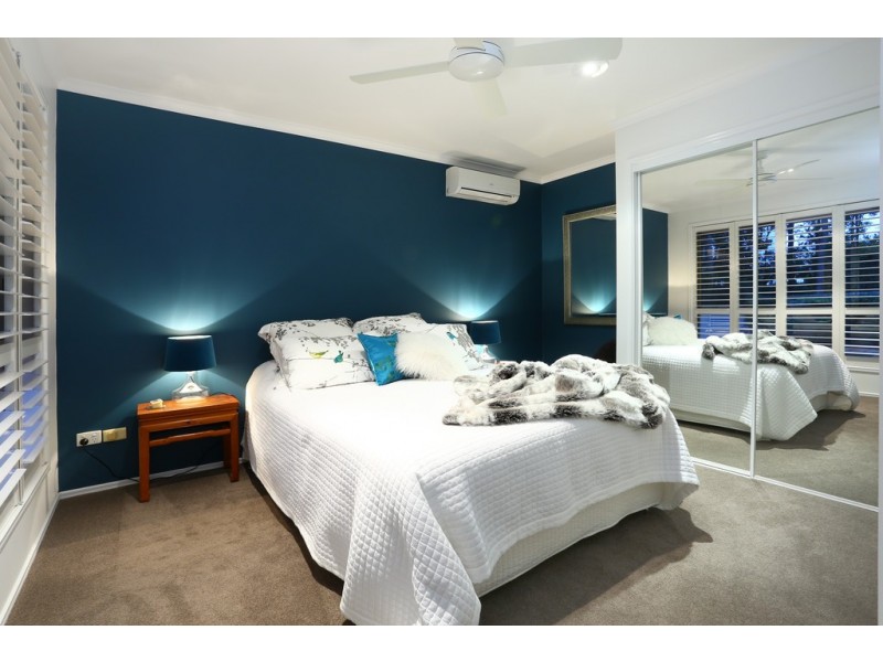 137 Camberwell Circuit, Robina QLD 4226