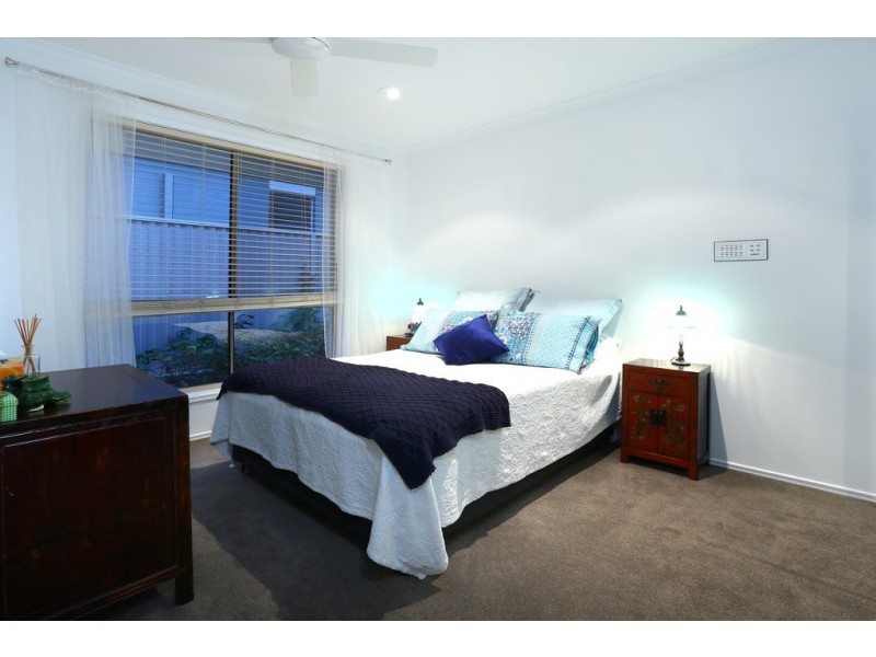 137 Camberwell Circuit, Robina QLD 4226