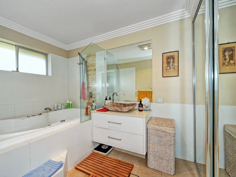 15/2 Nagel Avenue, Miami QLD 4220