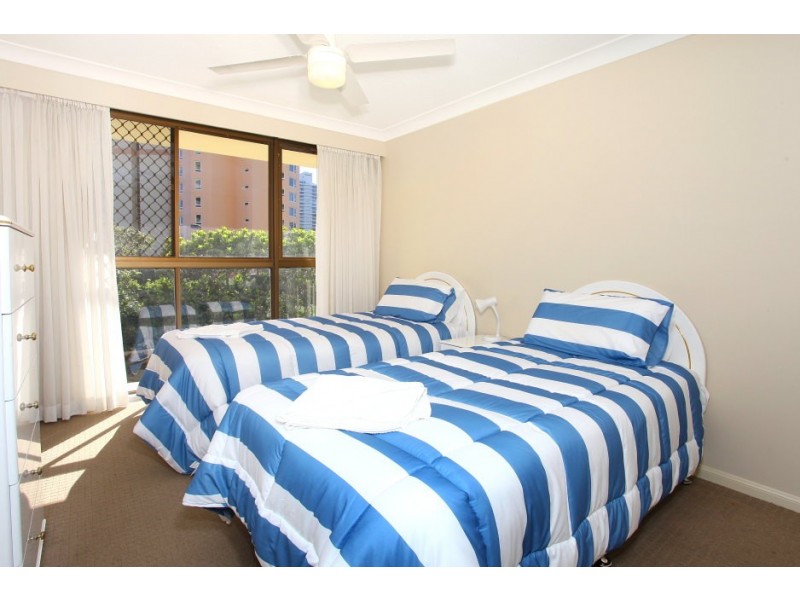 8 ‘Capricornia’ 121 Surf Parade, Broadbeach QLD 4218