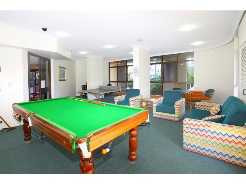 8 ‘Capricornia’ 121 Surf Parade, Broadbeach QLD 4218