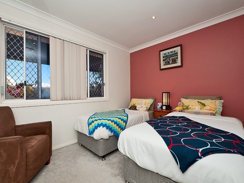 47 Pintail Crescent, Burleigh Waters QLD 4220
