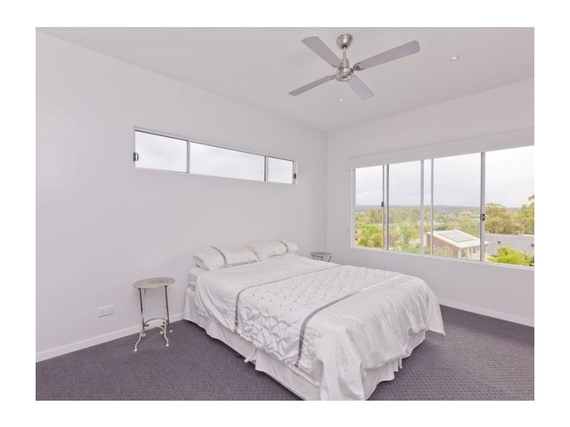 16B Darel Drive, Ashmore QLD 4214