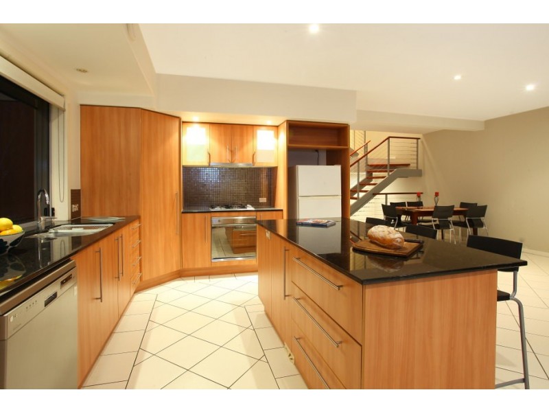 30 Peninsular Drive, Surfers Paradise QLD 4217