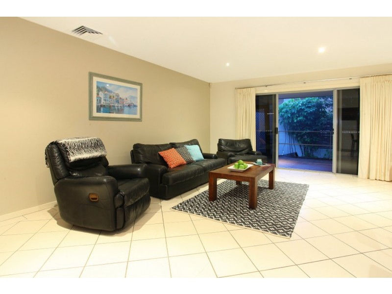 30 Peninsular Drive, Surfers Paradise QLD 4217