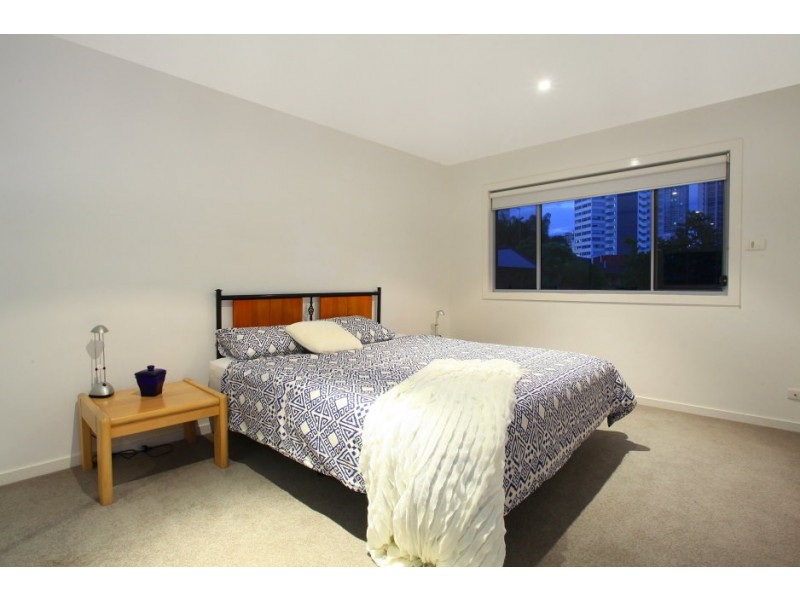 30 Peninsular Drive, Surfers Paradise QLD 4217