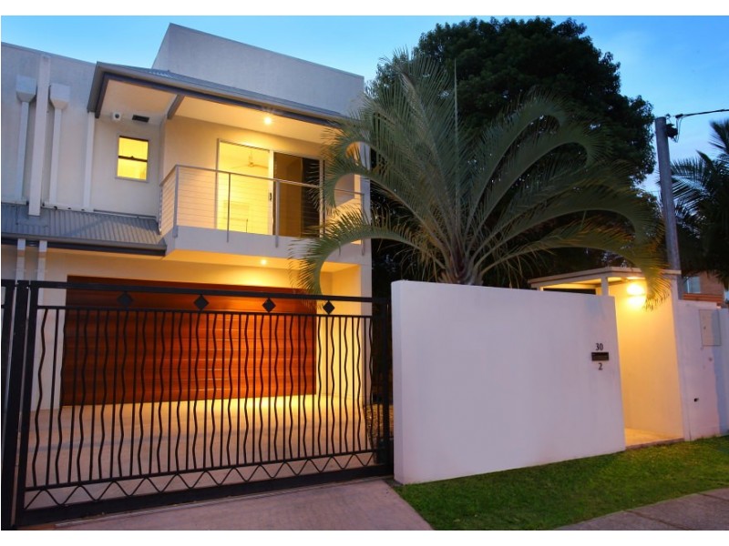 30 Peninsular Drive, Surfers Paradise QLD 4217