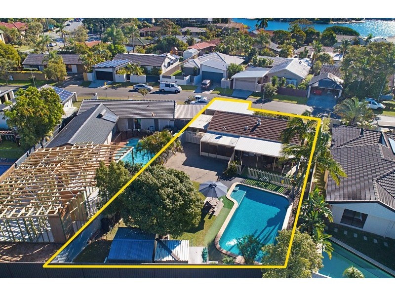 5 Splice Street, Mermaid Waters QLD 4218
