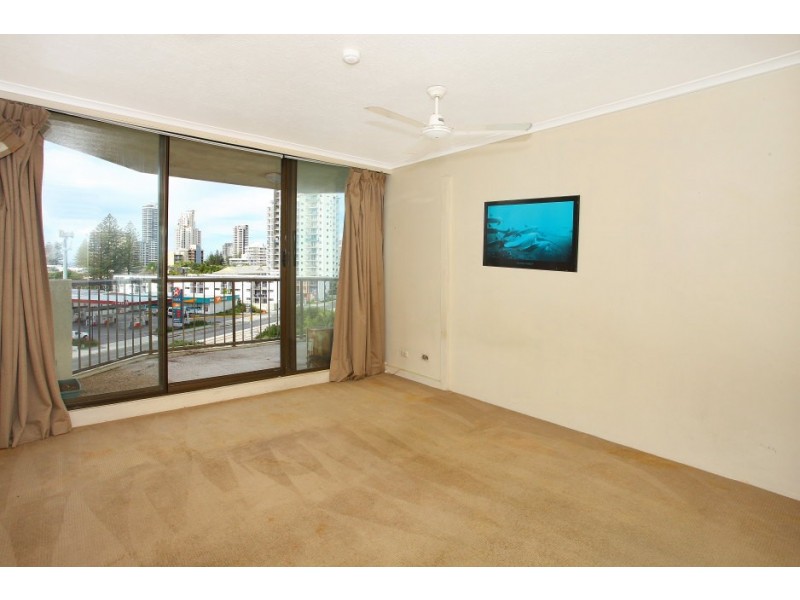 17 ‘ Florida’ 2916 Gold Coast Highway, Surfers Paradise QLD 4217