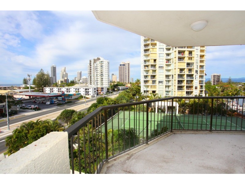 17 ‘ Florida’ 2916 Gold Coast Highway, Surfers Paradise QLD 4217
